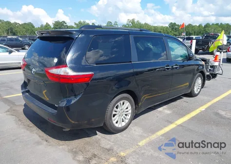 2016 Toyota Sienna Xle 8 Passenger z USA, uszkodzony, nr VIN 5TDYK3DC8GS711357